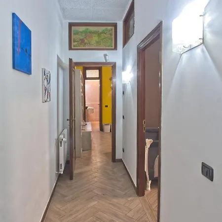 Apartment Daneva's *
